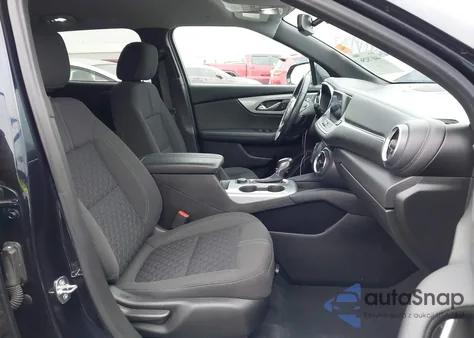 2020 Chevrolet Blazer Awd 2Lt from USA, damaged, VIN 3GNKBHRS7LS643150